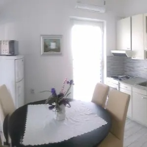 Tihana Apartment